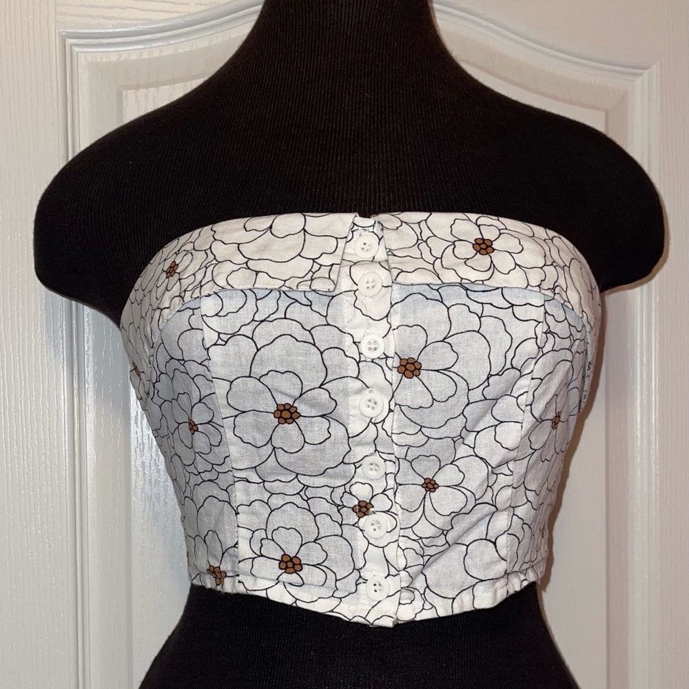 Floral outline off shoulder button-up top